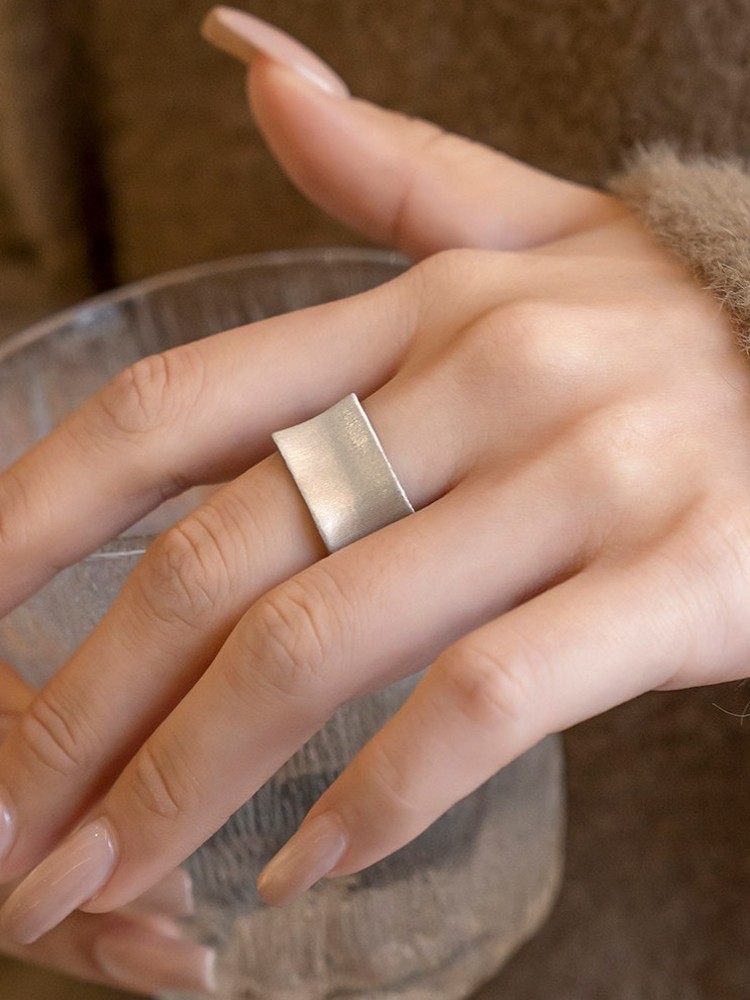 Anillo de Plata de Ley 925 de  - Home Office Design Ideas reseña y precio